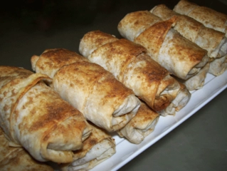 Mercimekli Haşhaşlı Börek Tarifi ve Malzemeleri Mercimekli Haşhaşlı Börek Tarifi ve Malzemeleri