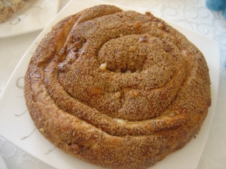 Tahinli Haşhaşlı Çörek Tarifi ve Malzemeleri